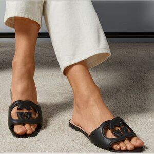 ****SOLD*****Gucci Women's Slip On Slide Sandals